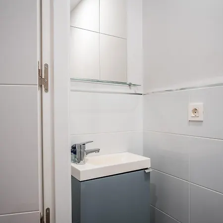 Apartment Qh Estacion De Tren